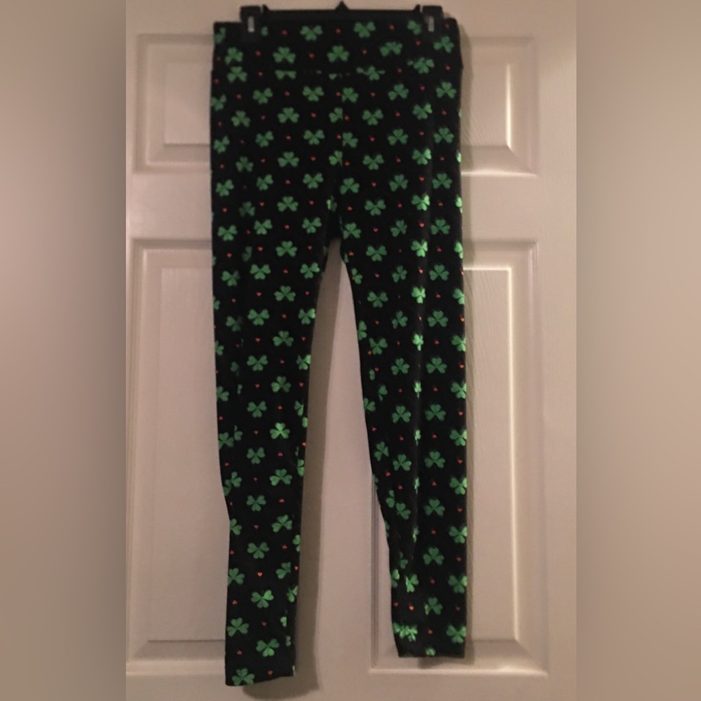 ☘️No Boundaries Clover pants - Size L (11-13)